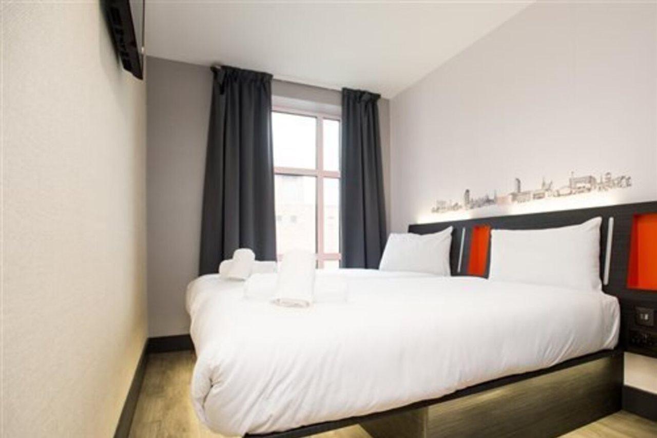 Easyhotel 牛津 外观 照片